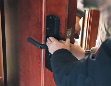 魏都24小时上门开锁公司